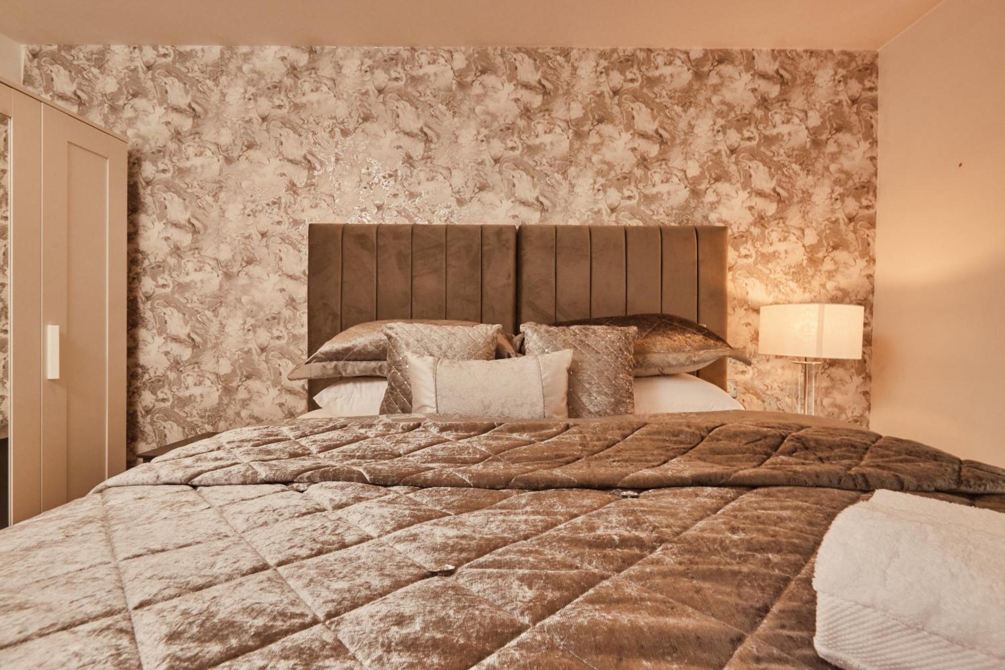 Central Leeds Dock Apt, Free Secure Parking! 2 Bed Esterno foto
